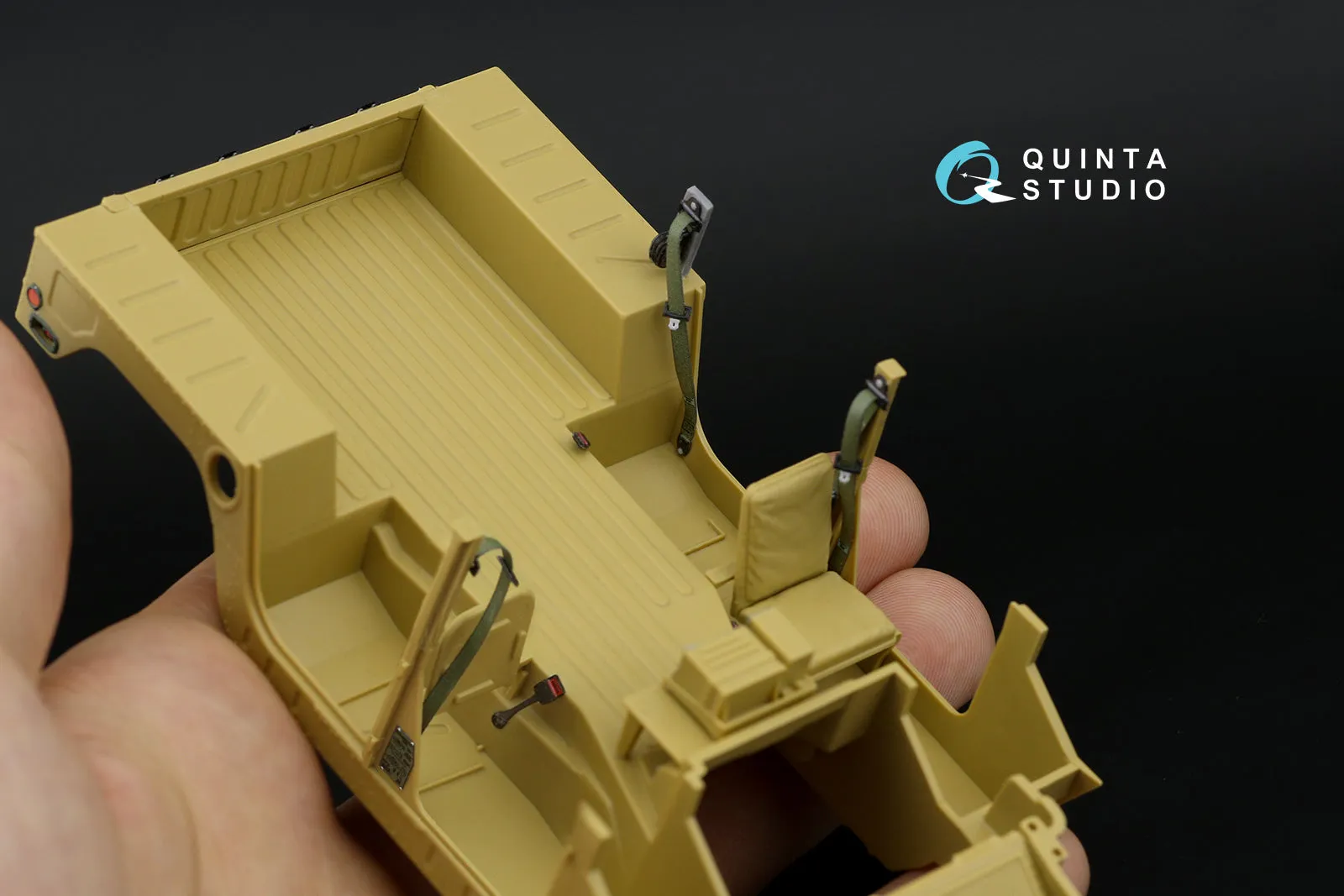 1/35 Quinta Studio HUMVEE Family 3D-Printed belts (for all kits) QR35003