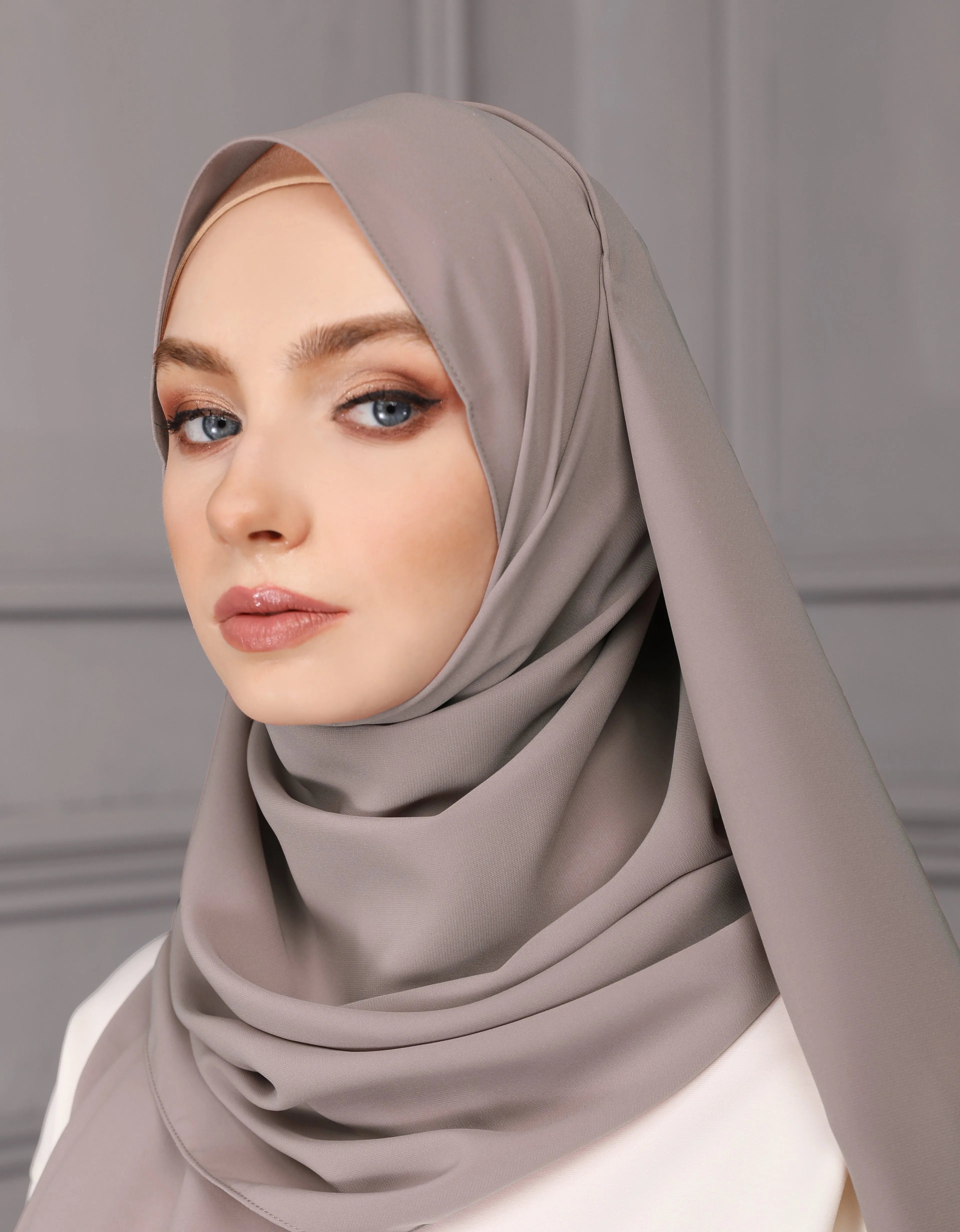 ASTEN SHAWL (TOPAZ)