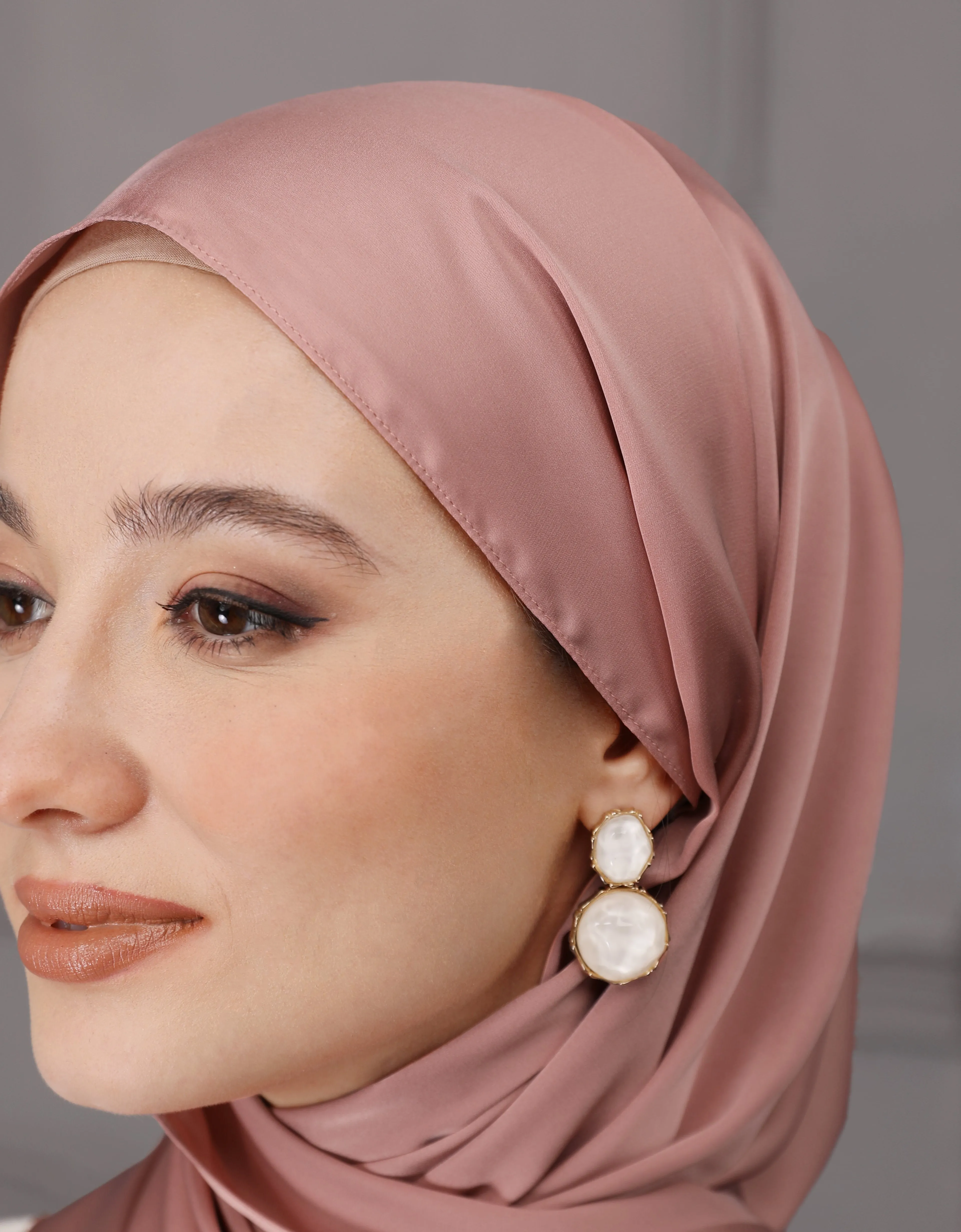 EVELYN SHAWL (PINK NUDE)
