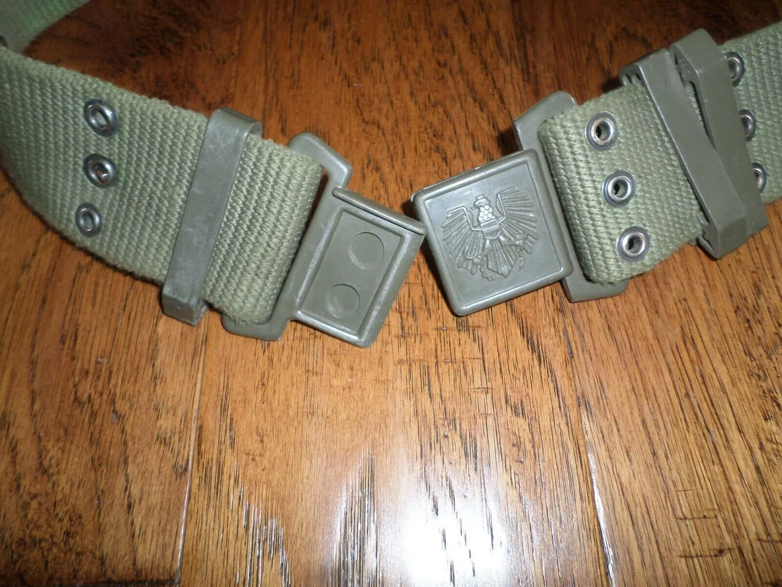 GENUINE AUSTRIAN MILITARY GLOCK ARMY COMBAT PISTOL BELT AND BUCKLE