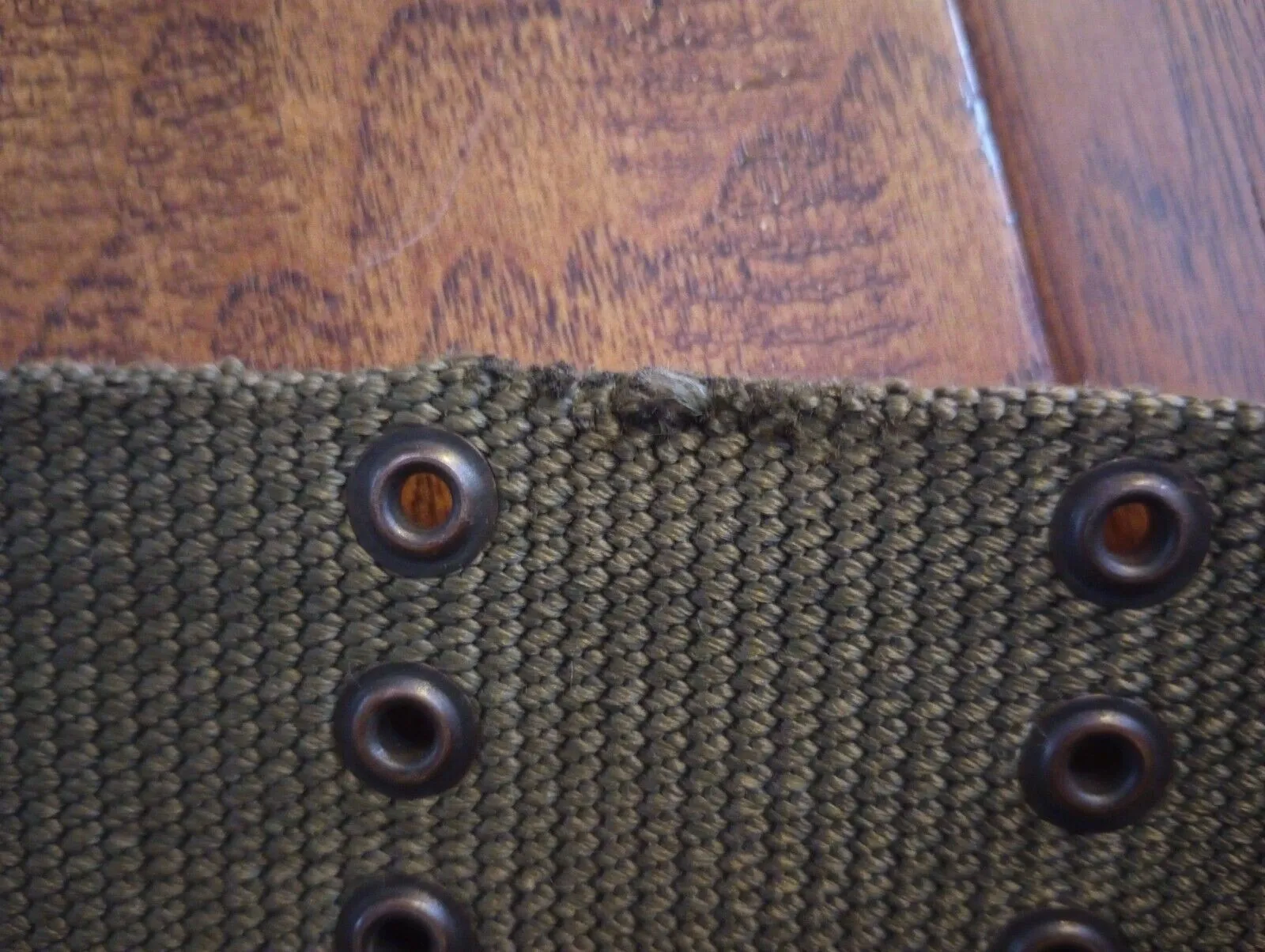GENUINE AUSTRIAN MILITARY GLOCK ARMY COMBAT PISTOL BELT AND BUCKLE